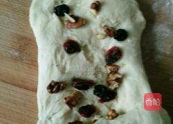 核桃蓝莓小餐包的做法图解4