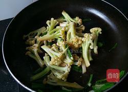 蒜苗花椰菜的做法图解6