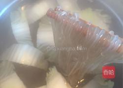 白菜粉条炖猪肉的做法图解8