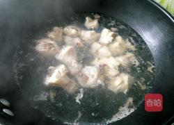 土豆炖鸡肉的做法图解3