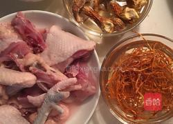 虫草花姬松茸煲鸡汤的做法图解1