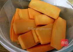 红烧南瓜的做法图解1