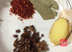 炒腐竹（辣条）的做法图解4