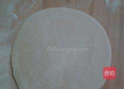 芹菜猪肉发面馅饼的做法图解9