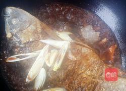 红烧鲤鱼的做法图解5