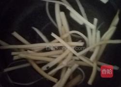 鲫鱼豆腐下奶汤的做法图解2