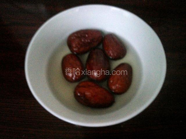 红枣温水泡一小时
