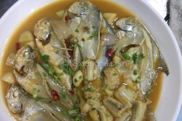 杂鱼红烧