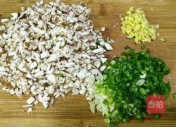 香菜香菇猪肉馅饺子的做法图解5