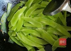 莴笋炒肉片的做法图解8