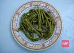 酸豆角炒肉末的做法图解2