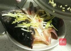剁椒鱼头的做法图解7