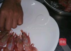 红烧红虾的做法图解1