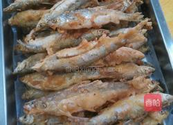 鲜炸溪鱼仔的做法图解6