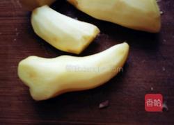 嫩姜炒肉丝的做法图解1