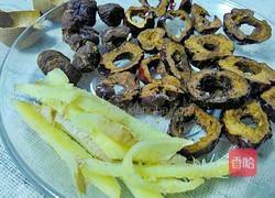 桂圆红枣奶茶的做法图解2