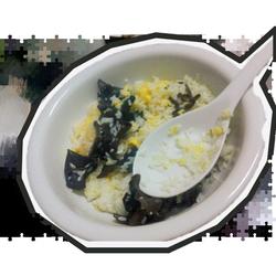 熟木耳朵蛋炒饭的做法[图]