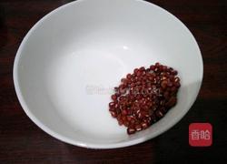 红豆燕麦仁大米粥的做法图解1