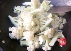 清炒有机花菜的做法图解1