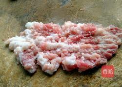 白菜猪肉馅饺子的做法图解4