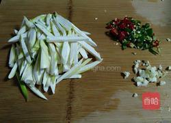 辣炒茭白的做法图解1