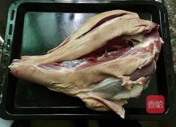 烤羊腿的做法图解1