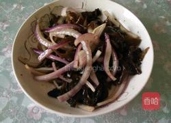 洋葱拌木耳的做法图解6