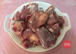 羊腿炖萝卜的做法图解2