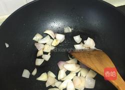 奶酪培根意大利面的做法图解2