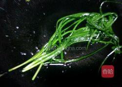 韭菜虾皮鸡蛋卷的做法图解6