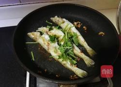 香煎沙尖鱼的做法图解5