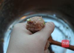 萝卜牛肉丸子汤的做法图解7