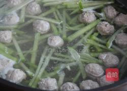 萝卜牛肉丸子汤的做法图解9