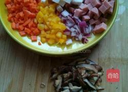 杂锦炒饭的做法图解2
