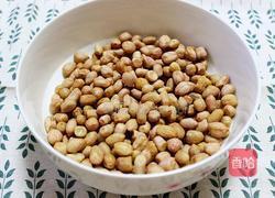 油炸花生米的做法图解1