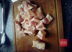 红烧牛肉炖土豆的做法图解2