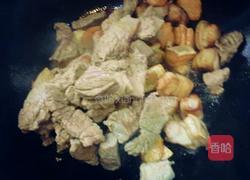 红烧牛肉炖土豆的做法图解6