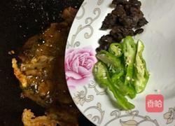 莲白回锅肉的做法图解8