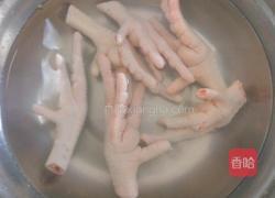 鸡爪花生煲的做法图解5