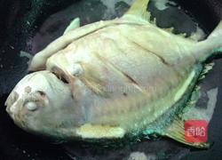 香煎白鲳鱼的做法图解4
