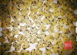 芝麻脆饼的做法图解8