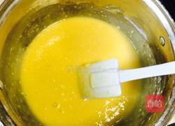 果酱蛋糕卷的做法图解1