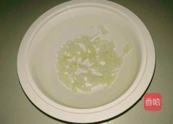 苹果百合炖燕窝的做法图解2