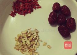 西洋参板栗乌鸡汤的做法图解3