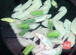 卤鸡翅尖的做法图解2