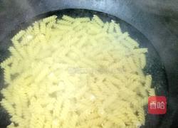 黑椒猪排意面的做法图解1