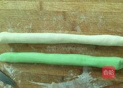 酸白菜饺子的做法图解1