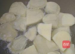 彩椒洋葱土豆片的做法图解2