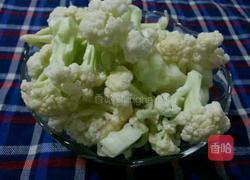 四季平安炒菜花的做法图解1