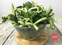 刀功芥兰花的做法图解7
